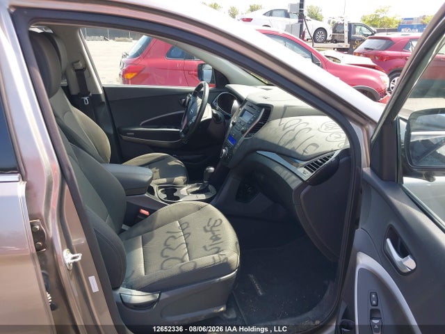 Продажа на аукционе авто 2016 Hyundai Santa Fe Sport, vin: 5XYZUDLA2GG343307, номер лота: 12652336
