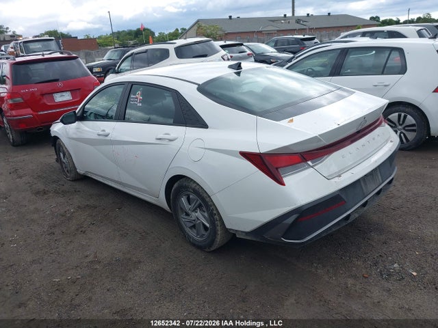 Hyundai Elantra Essential 2024 KMHLM4DG8RU797129 Image 3