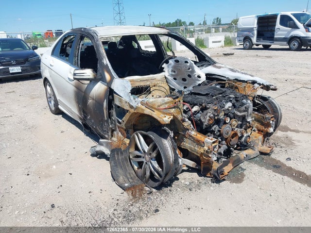 12652365 :رقم المزاد ، WDDGF8FB4CF921438 vin ، 2012 Mercedes-benz C 250 4matic مزاد بيع