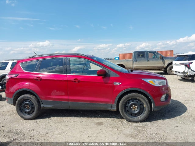 Ford ESCAPE SE 2018 1FMCU9GD5JUA01004 Image 13