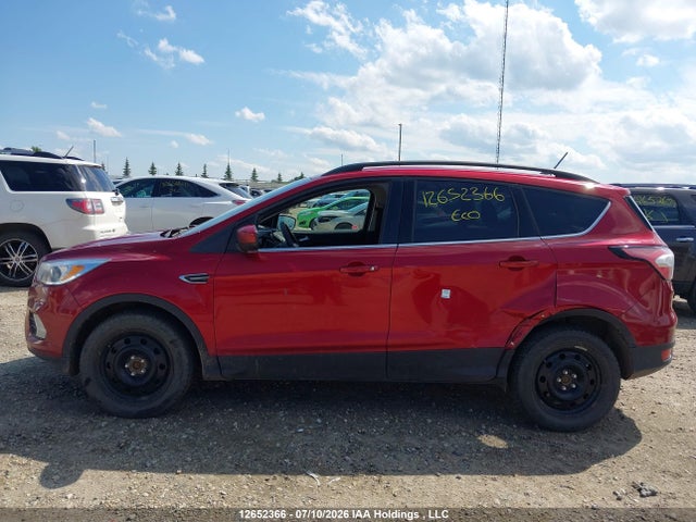 Ford ESCAPE SE 2018 1FMCU9GD5JUA01004 Image 14