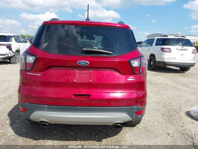 1FMCU9GD5JUA01004 Ford ESCAPE SE