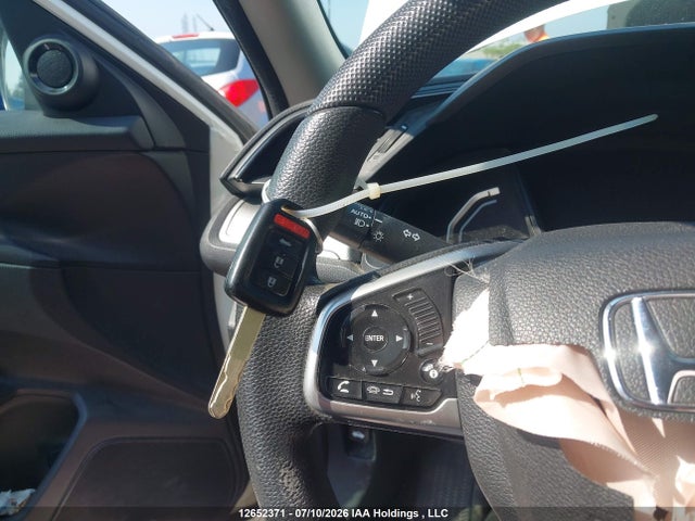 Продажа на аукционе авто 2016 Honda Civic Lx, vin: 2HGFC2E55GH036498, номер лота: 12652371