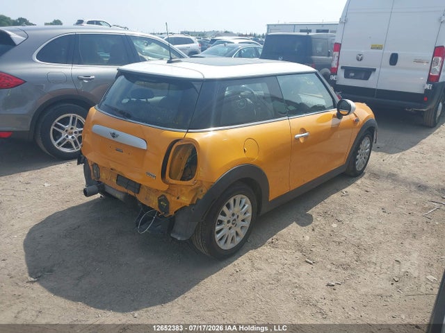 2014 Mini Hatch Cooper მანქანა იყიდება აუქციონზე, vin: WMWXM5C54ET936357, აუქციონის ნომერი: 12652383