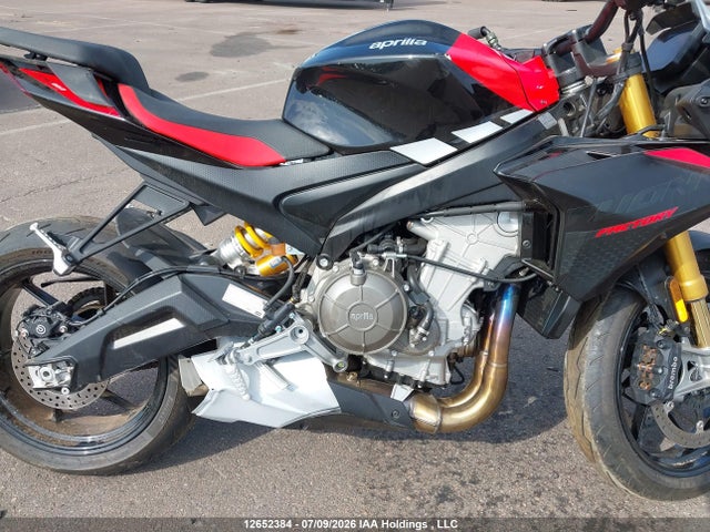 2026 Aprilia Tuono 660 Factory მანქანა იყიდება აუქციონზე, vin: ZD4XGUE04TS000154, აუქციონის ნომერი: 12652384