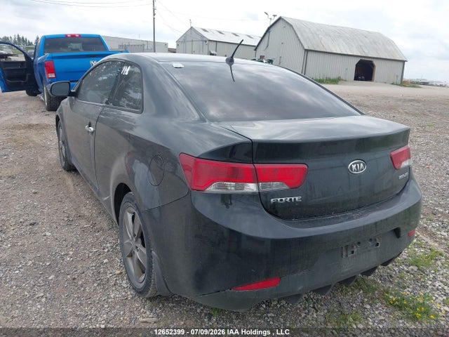 12652399 :رقم المزاد ، KNAFU6A25B5329183 vin ، 2011 Kia Forte Koup مزاد بيع