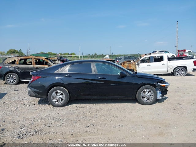 2025 Hyundai Elantra Essential მანქანა იყიდება აუქციონზე, vin: KMHLM4DG2SU920204, აუქციონის ნომერი: 12652403