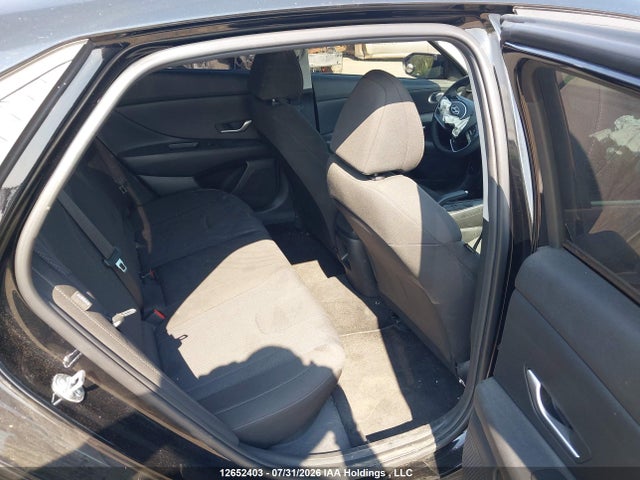 2025 Hyundai Elantra Essential მანქანა იყიდება აუქციონზე, vin: KMHLM4DG2SU920204, აუქციონის ნომერი: 12652403