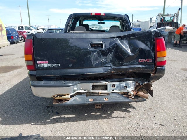 12652415 :رقم المزاد ، 2GTEC19T8Y1388434 vin ، 2000 Gmc New Sierra C1500 مزاد بيع