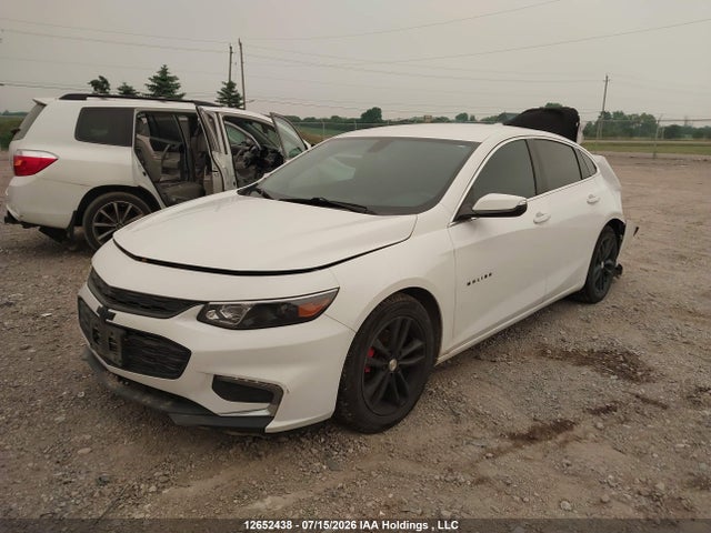Chevrolet MALIBU LT 2018 1G1ZD5ST2JF101385 Image 2