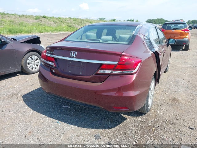 Продажа на аукционе авто 2015 Honda Civic Lx, vin: 2HGFB2F40FH031085, номер лота: 12652443