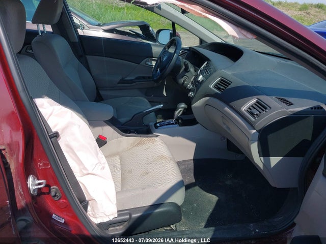 Продажа на аукционе авто 2015 Honda Civic Lx, vin: 2HGFB2F40FH031085, номер лота: 12652443