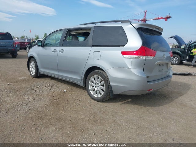Продаж на аукціоні авто 2014 Toyota Sienna Xle 7 Passenger, vin: 5TDDK3DC5ES087349, номер лоту: 12652446