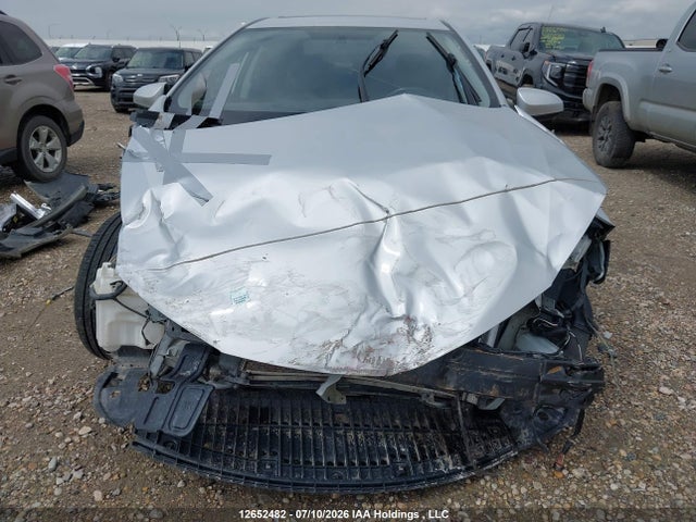 Toyota COROLLA LE 2016 2T1BURHE0GC676479 Image 12