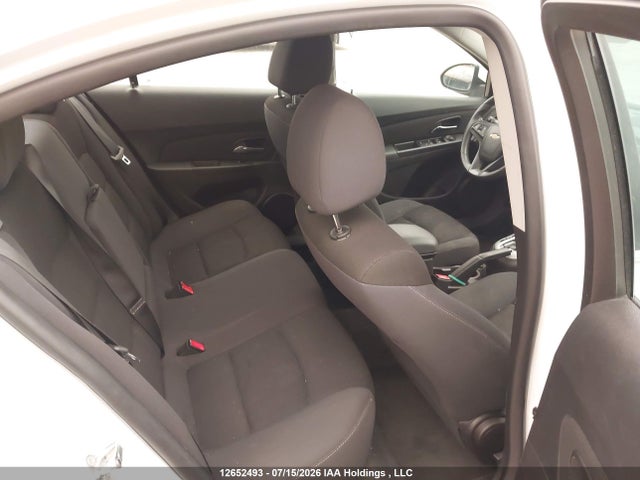 Продажа на аукционе авто 2016 Chevrolet Cruze Limited 1lt, vin: 1G1PE5SB6G7116213, номер лота: 12652493