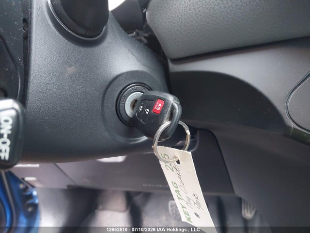 Toyota YARIS LE 2018 VNKKTUD33JA095751 Image 11