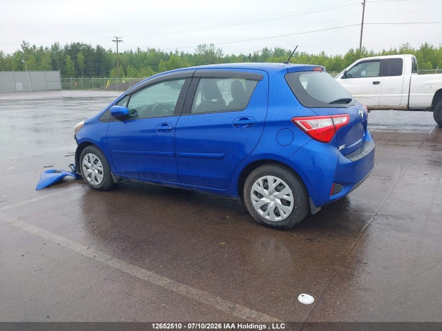 Toyota YARIS LE 2018 VNKKTUD33JA095751 Image 3