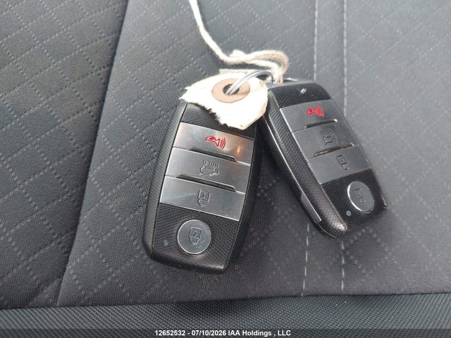 KIA Sorento Lx/l 2017 5XYPGDA15HG249652 Image 11