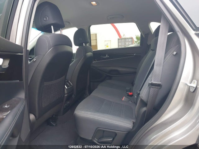 KIA Sorento Lx/l 2017 5XYPGDA15HG249652 Image 8