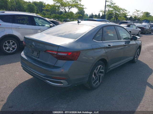 3VWGM7BU1RM036427 Volkswagen Jetta Highline