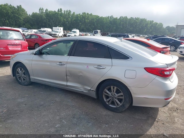 Hyundai Sonata 2016 5NPE24AF5GH412891 Image 6