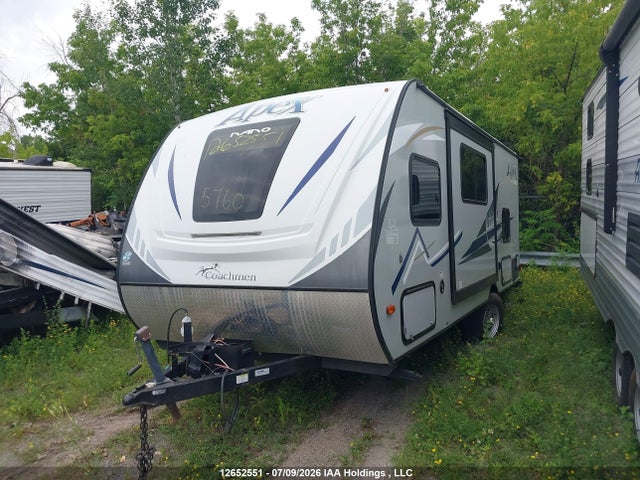 Coachmen Apex 2019 5ZT2CXHC6KL004402 Image 2