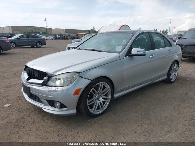 2010 Mercedes-benz C 350 4matic მანქანა იყიდება აუქციონზე, vin: WDDGF8HB8AF404265, აუქციონის ნომერი: 12652553