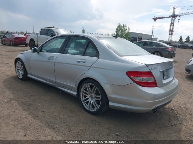 2010 Mercedes-benz C 350 4matic მანქანა იყიდება აუქციონზე, vin: WDDGF8HB8AF404265, აუქციონის ნომერი: 12652553