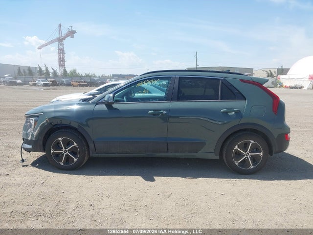 Продажа на аукционе авто 2025 Kia Niro Hev Ex/ex Premium, vin: KNDCR3LEXS5289549, номер лота: 12652554