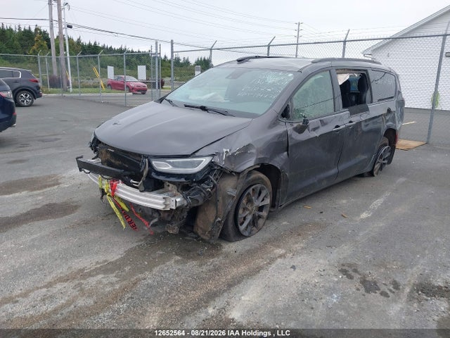 2C4RC3FG8NR107752 Chrysler Pacifica Touring
