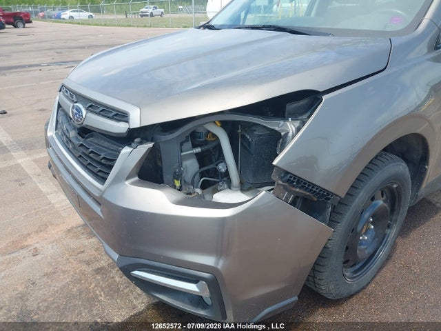 Продаж на аукціоні авто 2018 Subaru Forester 2.5i Limited, vin: JF2SJEJC0JH468343, номер лоту: 12652572