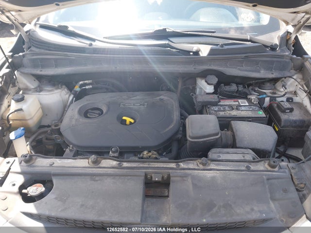 Hyundai TUCSON GLS 2015 KM8JT3AF2FU115230 Image 10