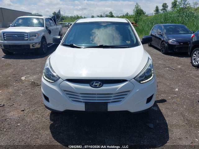 Hyundai TUCSON GLS 2015 KM8JT3AF2FU115230 Image 13