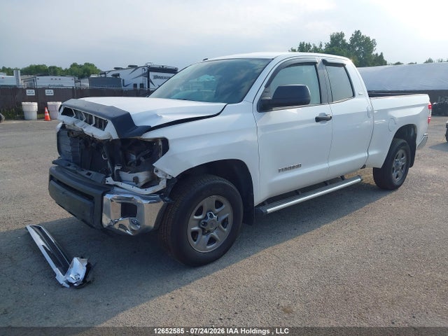 12652585 :رقم المزاد ، 5TFUM5F19FX061298 vin ، 2015 Toyota Tundra Sr 4.6l V8 مزاد بيع