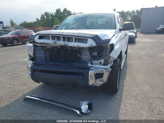 12652585 :رقم المزاد ، 5TFUM5F19FX061298 vin ، 2015 Toyota Tundra Sr 4.6l V8 مزاد بيع