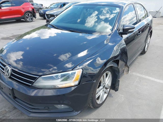 2015 Volkswagen Jetta Tdi მანქანა იყიდება აუქციონზე, vin: 3VWLA7AJ4FM266179, აუქციონის ნომერი: 12652590