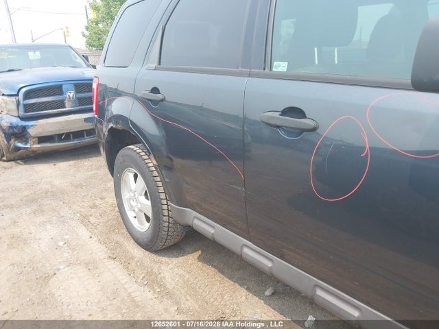 12652601 :رقم المزاد ، 1FMCU037X9KA98235 vin ، 2009 Ford Escape Xlt مزاد بيع