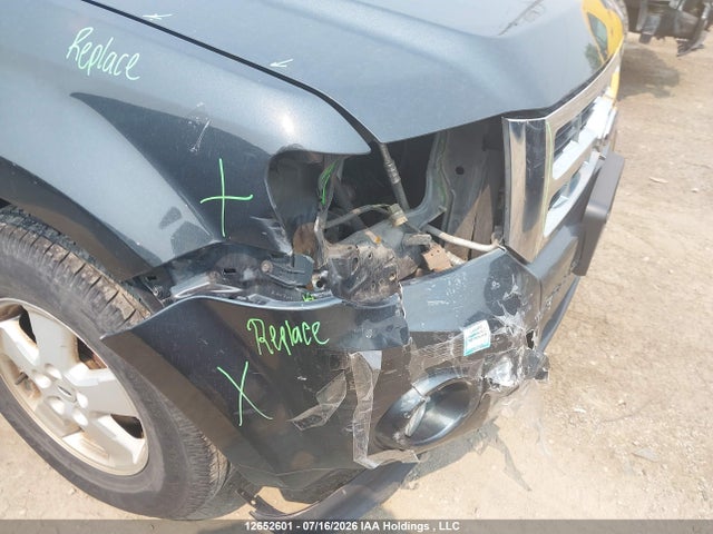 12652601 :رقم المزاد ، 1FMCU037X9KA98235 vin ، 2009 Ford Escape Xlt مزاد بيع