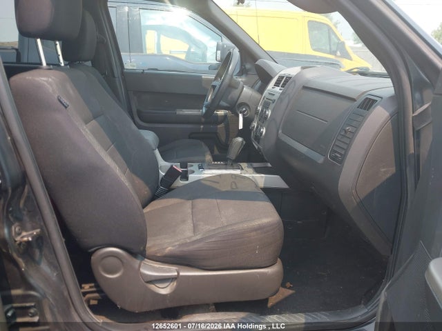12652601 :رقم المزاد ، 1FMCU037X9KA98235 vin ، 2009 Ford Escape Xlt مزاد بيع