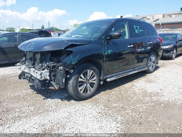 Продажа на аукционе авто 2017 Nissan Pathfinder Platinum/s/sl/sv, vin: 5N1DR2MM3HC653668, номер лота: 12652602