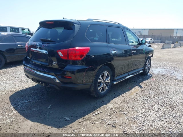 Продажа на аукционе авто 2017 Nissan Pathfinder Platinum/s/sl/sv, vin: 5N1DR2MM3HC653668, номер лота: 12652602
