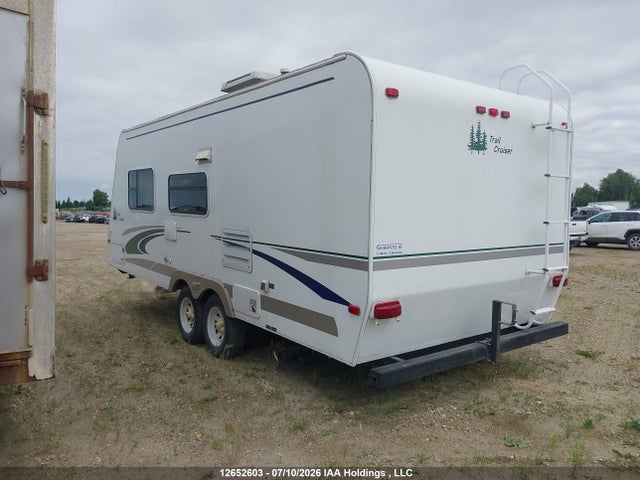 2005 R-vision Trail Cruiser მანქანა იყიდება აუქციონზე, vin: 4WY102G2651703139, აუქციონის ნომერი: 12652603