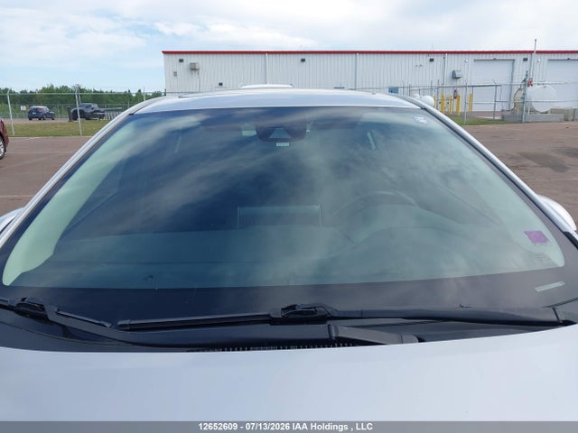 5YFBPRBE4LP043512 Toyota COROLLA LE