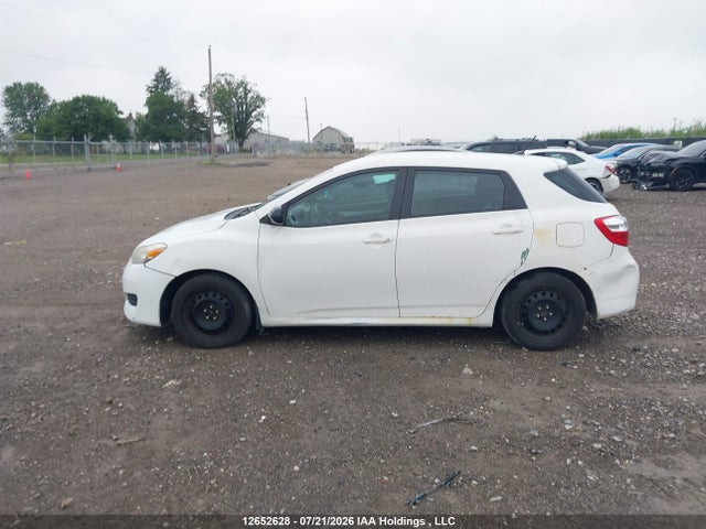 12652628 :رقم المزاد ، 2T1KU4EE4EC133544 vin ، 2014 Toyota Matrix مزاد بيع