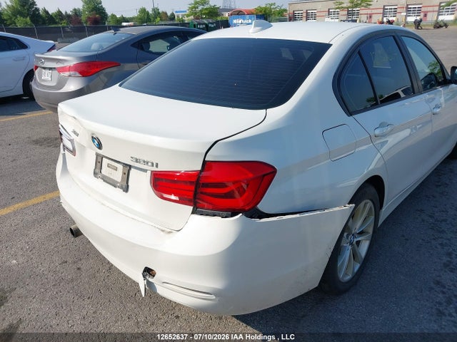 Auction sale of the 2016 Bmw 320i Xdrive, vin: WBA8A3C51GK689597, lot number: 12652637