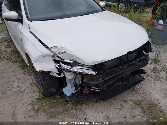 3VW267AJ3GM291721 Volkswagen JETTA S