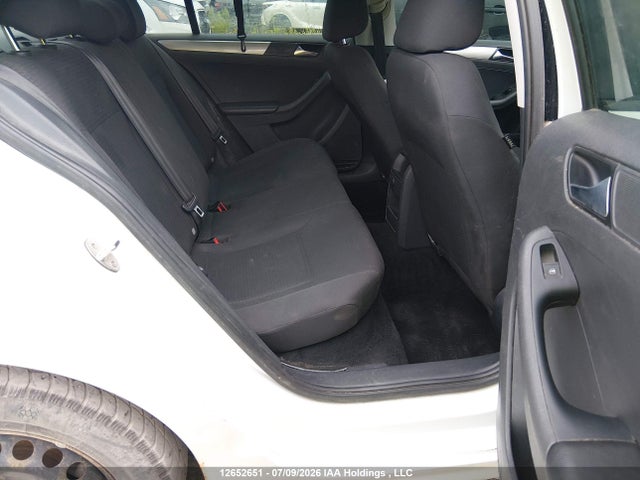3VW267AJ3GM291721 Volkswagen JETTA S