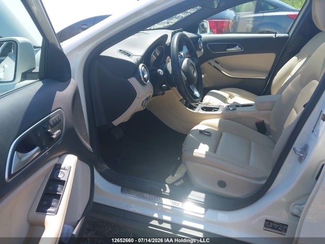 2017 Mercedes-benz Gla 250 4matic მანქანა იყიდება აუქციონზე, vin: WDCTG4GB5HJ344933, აუქციონის ნომერი: 12652660