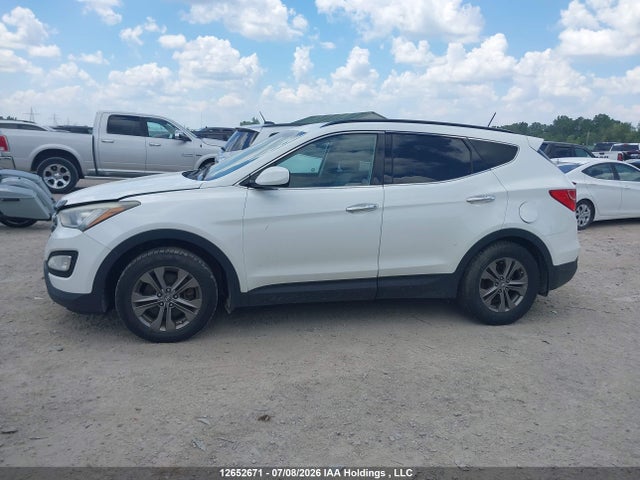 2013 Hyundai Santa Fe Sport მანქანა იყიდება აუქციონზე, vin: 5XYZU3LB7DG093030, აუქციონის ნომერი: 12652671