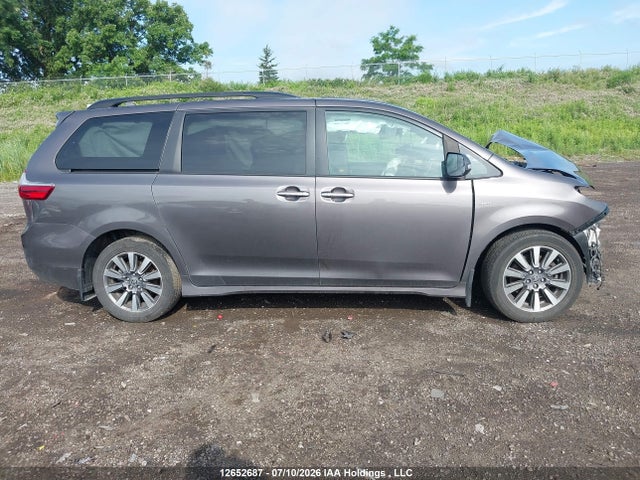 Продаж на аукціоні авто 2020 Toyota Sienna Xle/xle Premium/limited/limited Premium, vin: 5TDDZ3DC8LS249998, номер лоту: 12652687